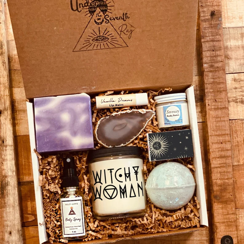 Witchy Woman Spa Geschenkbox – Schatulle mit Hexen-Jubiläumsgeschenk – Geschenk für sie – Herbstthema – Schatulle mit mystischem Geschenk – Schatulle mit Weihnachtsgeschenk