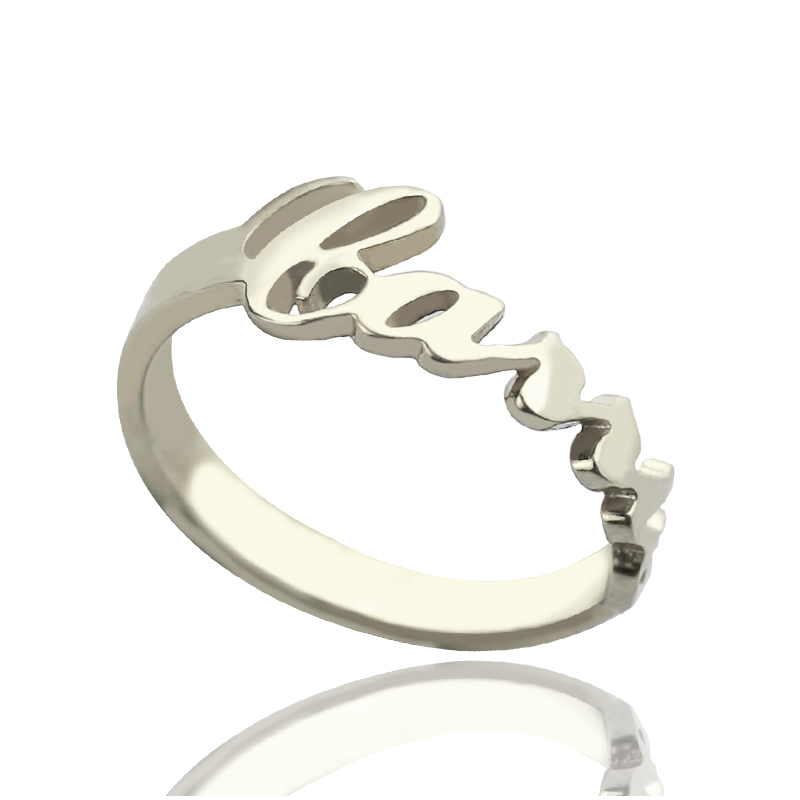 Presente de anel com nome estilo “Carrie” personalizado em prata de lei