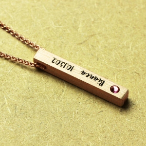 four side bar necklace	