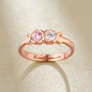 hugs and kisses ring	 