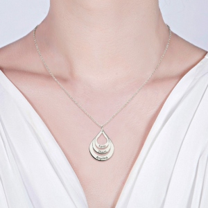 silver necklace for mothers