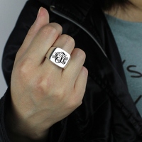 Personalized Class Signet Ring with Monogram