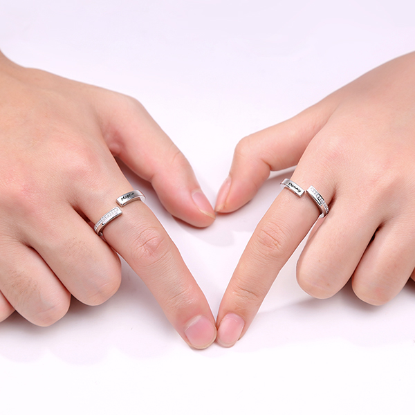 Engraved Combination Infinity Design Ring For Couples